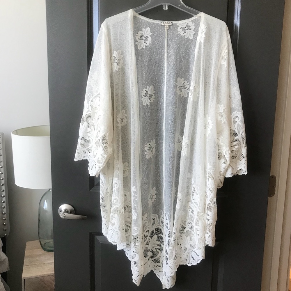 Cream Lace kimono